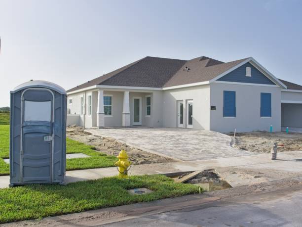 Best Luxury portable toilet rental  in Clinton, NC